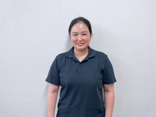 笑顔と誠実さでお客様に寄り添う営業 福岡営業所 安部優子